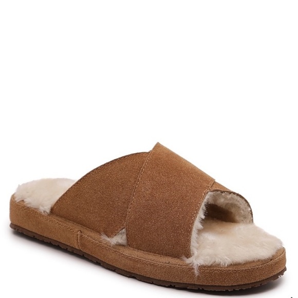 Minnetonka Shoes - New Minnetonka Slide Slippers